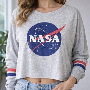 NASA Graphic Crop Top Sweatshirt H&M Gray Medium Space Logo Casual